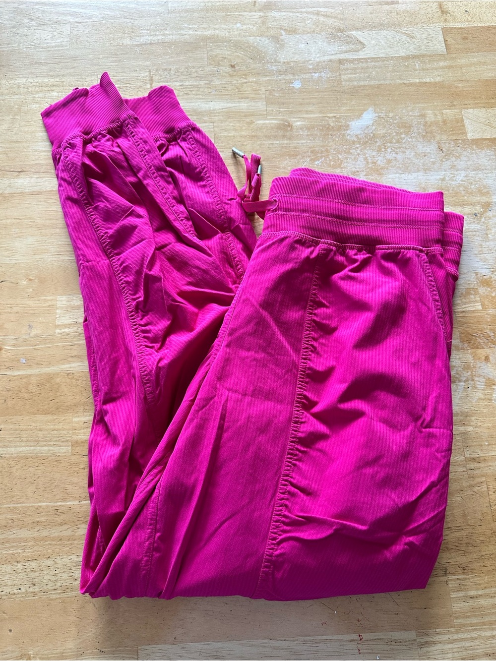 Lululemon dance studio joggers size 8
